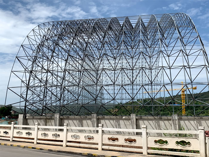 张家界山寨矿储煤棚网架